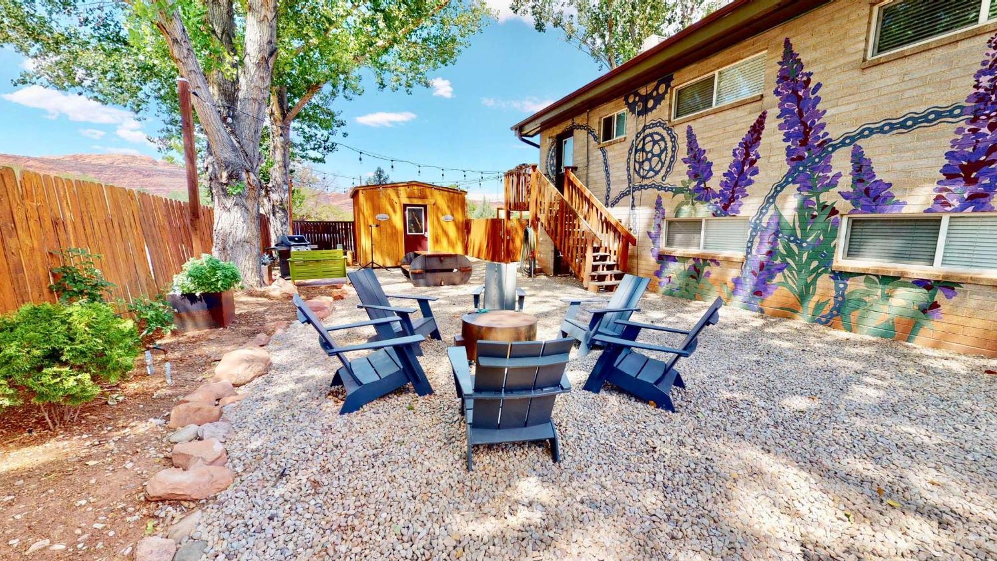 Downtown Cozy Home Base - Purple Sage 8 Моуаб Екстериор снимка